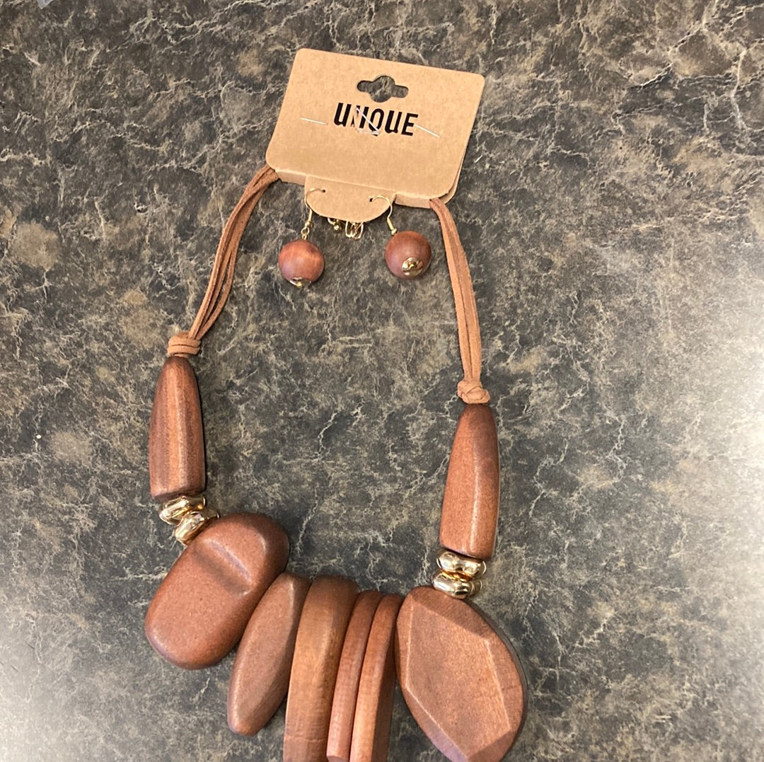 Unique Wood Earring and Necklace Set - Tam's Natural Solutions